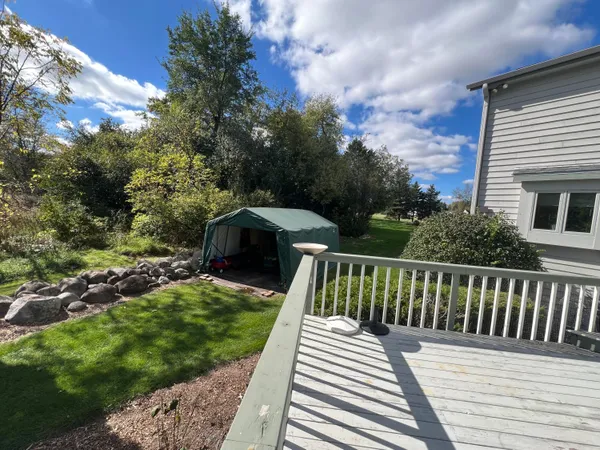 $625,000 | W253-s10980 Hunters Run, Mukwonago, WI 53149