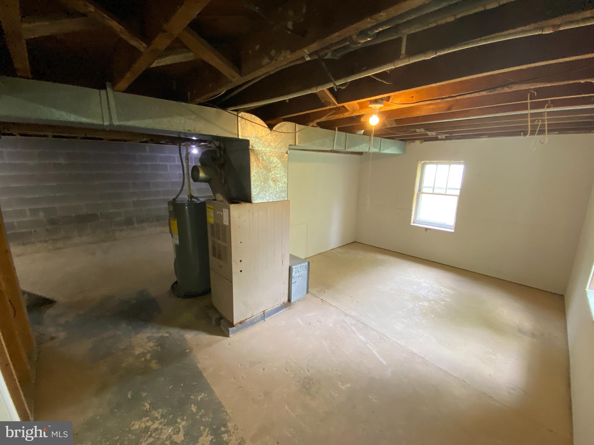 9067 St Anthonys Road King George, VA 22485 - Photo 21 of 24 a view of empty room