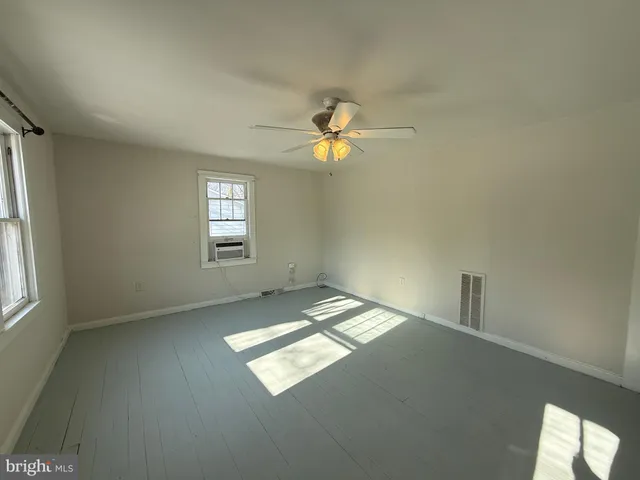 $1,495 | 9067 St Anthonys Road, King George, VA 22485