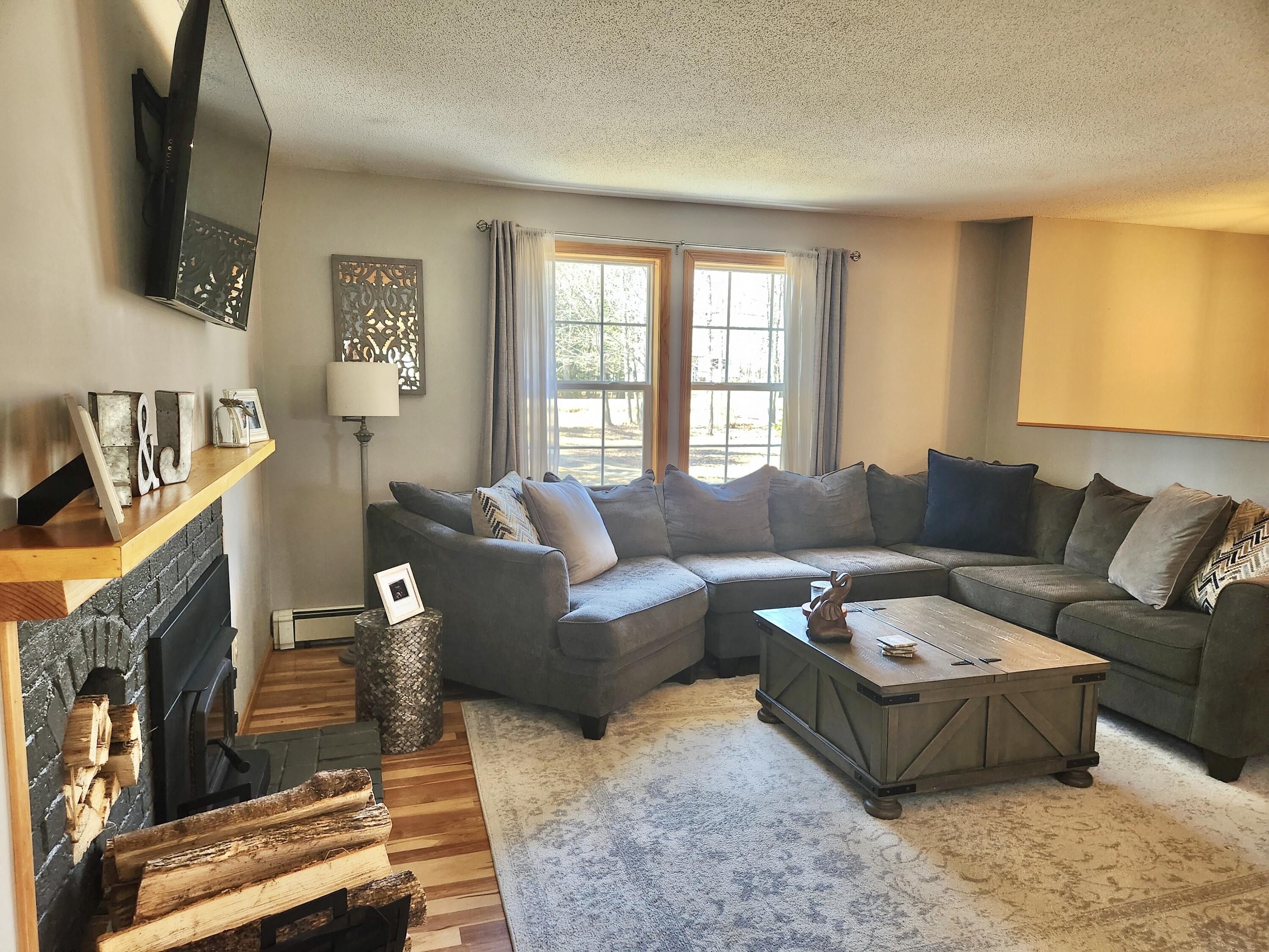 554 Townhouse Road Kenduskeag, ME 04450 - Photo 14 of 44 1AD72A29-B192-411D-831A-5D39965673A4