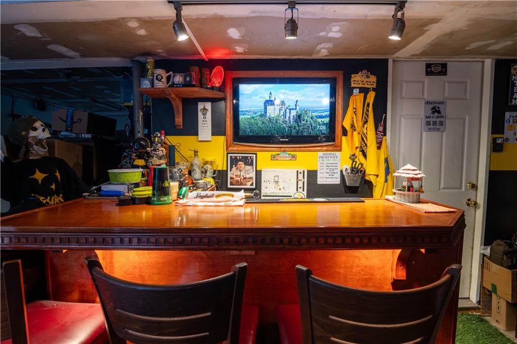 111 Briar Path Imperial, PA 15126 - Photo 23 of 26