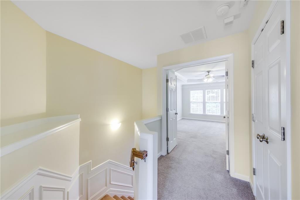 2776 Loftview Square Atlanta, GA 30339 - Photo 15 of 34