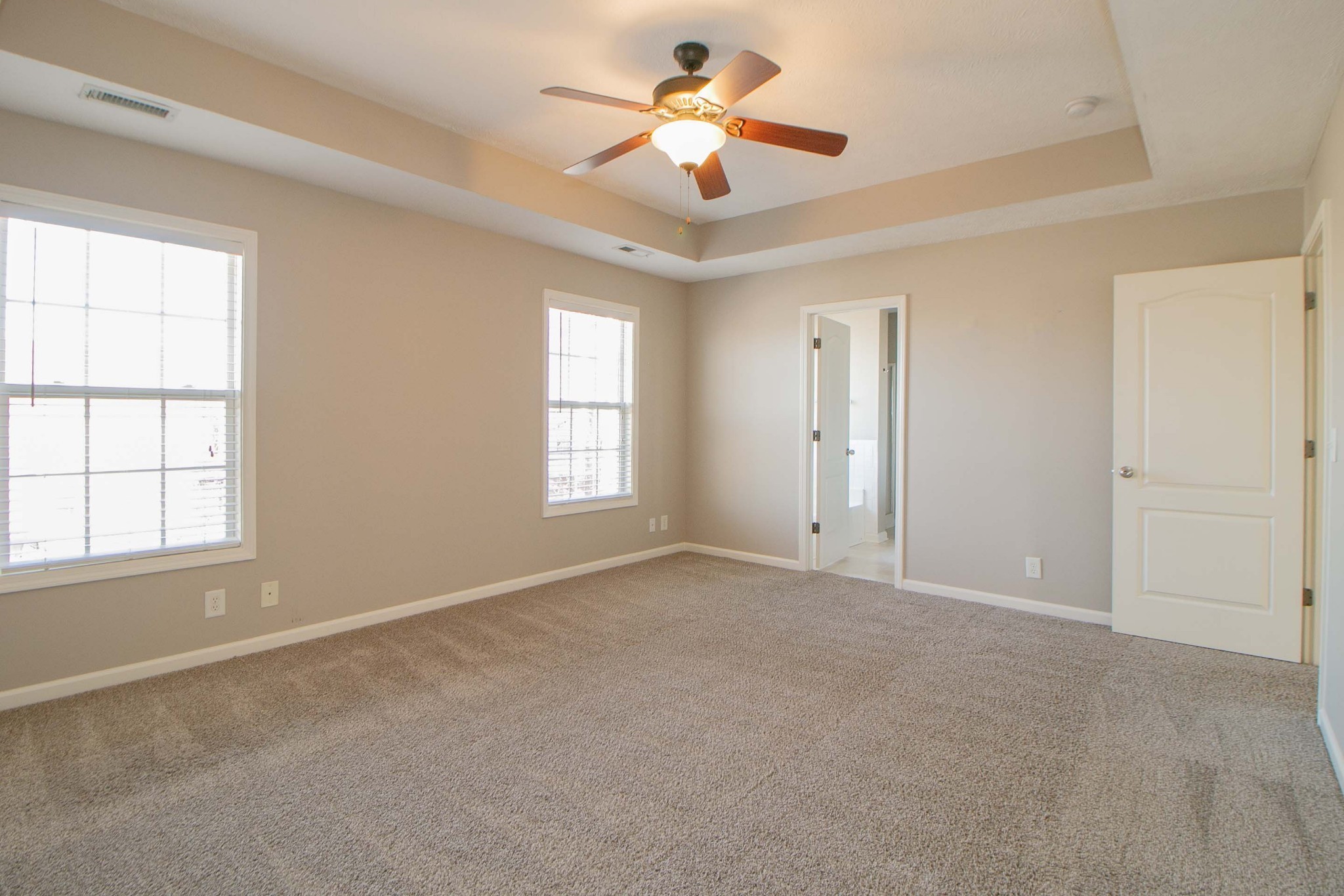 3147 Holly Point Clarksville, TN 37043 - Photo 41 of 46 a view of an empty room with a window