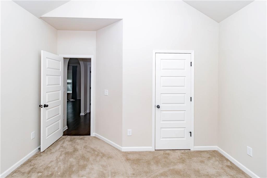 70 Sylvan Loop Fayetteville, GA 30214 - Photo 13 of 40