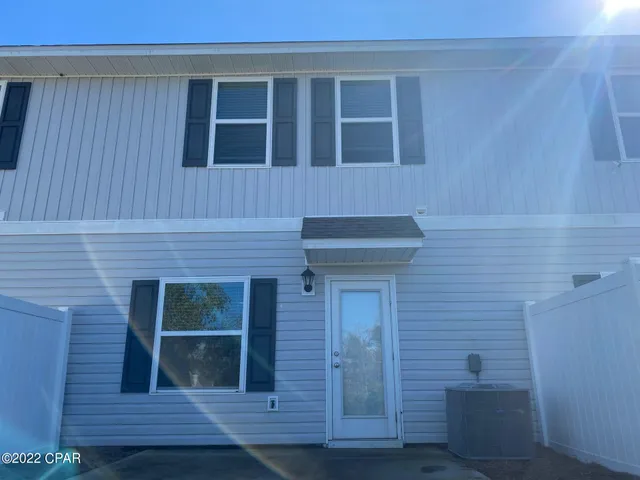 $1,800 | 5932 Callaway Circle, Panama City, FL 32404