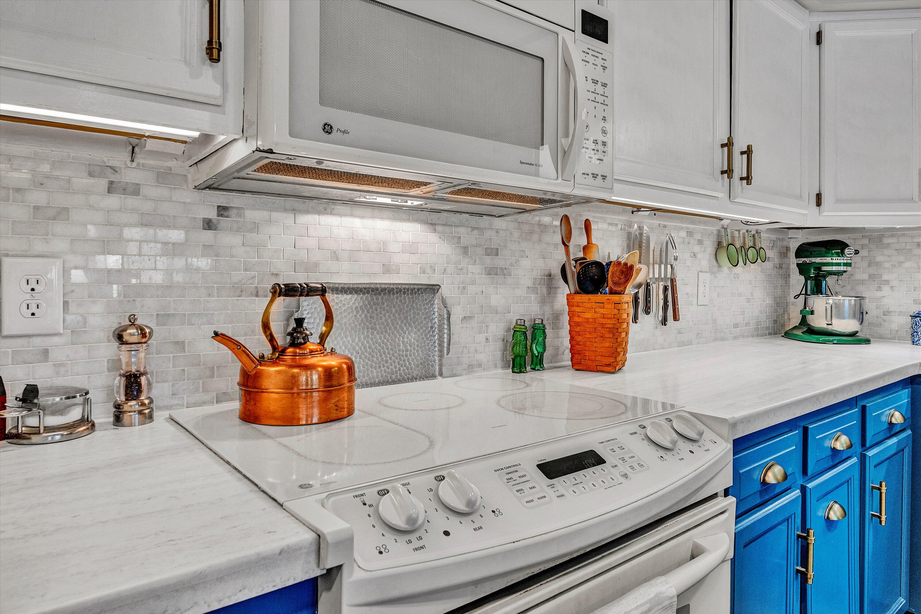 54 Windlass Pointe Drive Moneta, VA 24121 - Photo 13 of 46 12-SGP-10