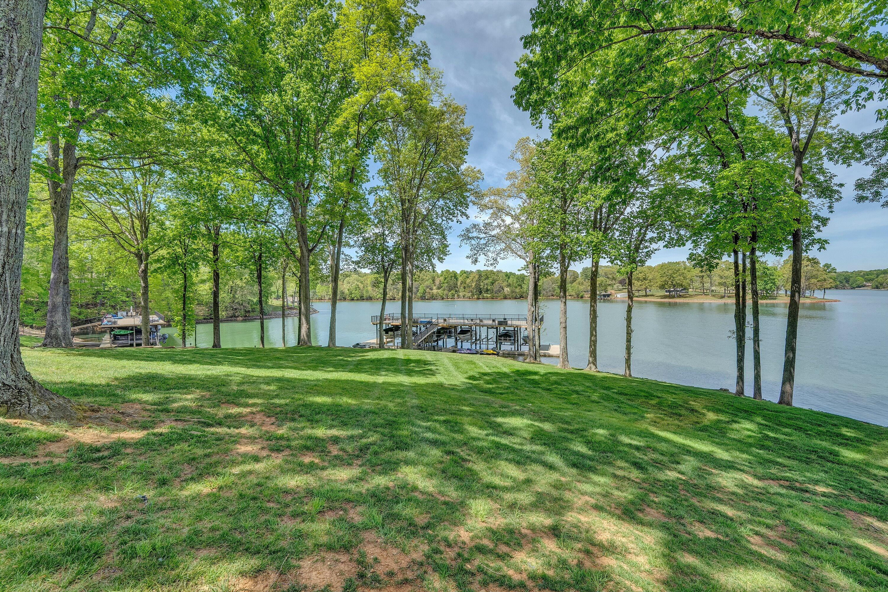 54 Windlass Pointe Drive Moneta, VA 24121 - Photo 45 of 46 47-SGP-103