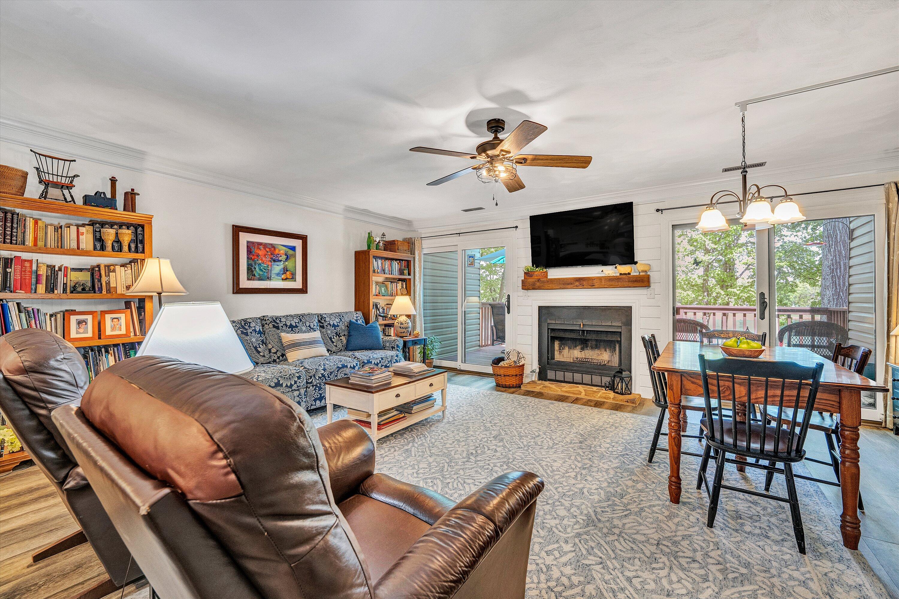 54 Windlass Pointe Drive Moneta, VA 24121 - Photo 7 of 46 06-SGP-13