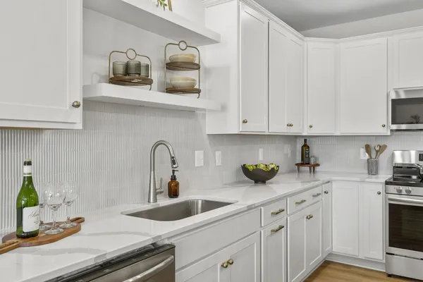 $369,000 | 204 Scarlet Maple Lane, Unit 82, Bridgewater, VA 22812