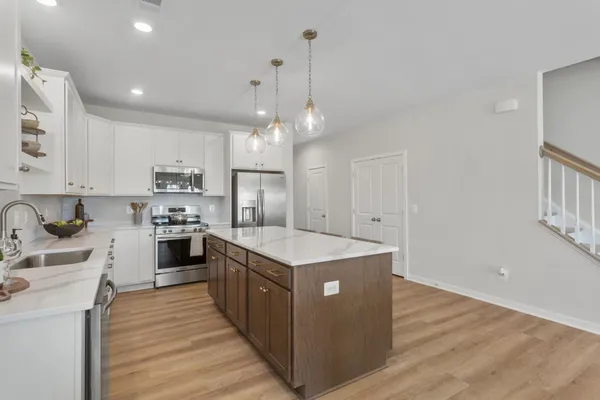 $369,000 | 204 Scarlet Maple Lane, Unit 82, Bridgewater, VA 22812