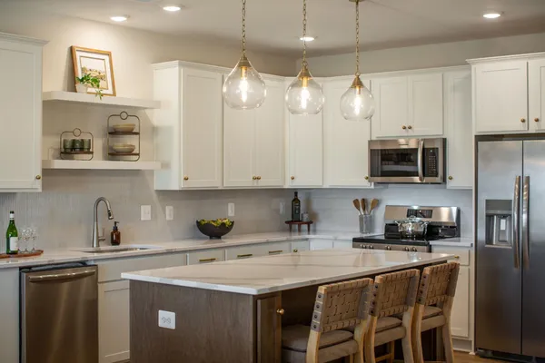 $369,000 | 204 Scarlet Maple Lane, Unit 82, Bridgewater, VA 22812