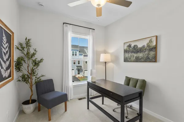 $369,000 | 204 Scarlet Maple Lane, Unit 82, Bridgewater, VA 22812