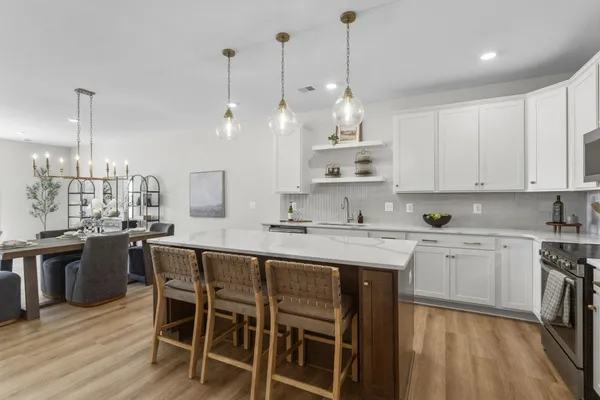 $369,000 | 204 Scarlet Maple Lane, Unit 82, Bridgewater, VA 22812