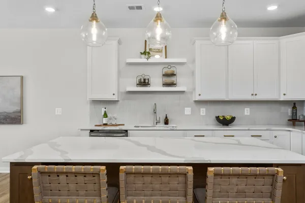 $369,000 | 204 Scarlet Maple Lane, Unit 82, Bridgewater, VA 22812