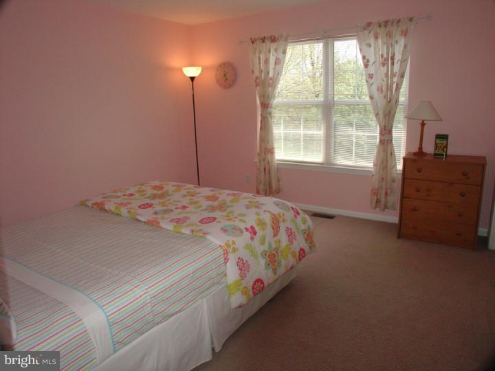 369 Watkins Road Pennington, NJ 08534 - Photo 22 of 25 Bedroom 2