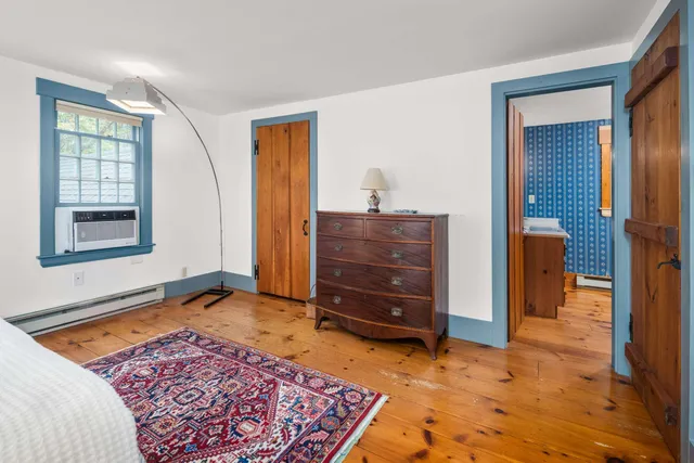 $1,695,000 | 147 River Road, York, ME 03902