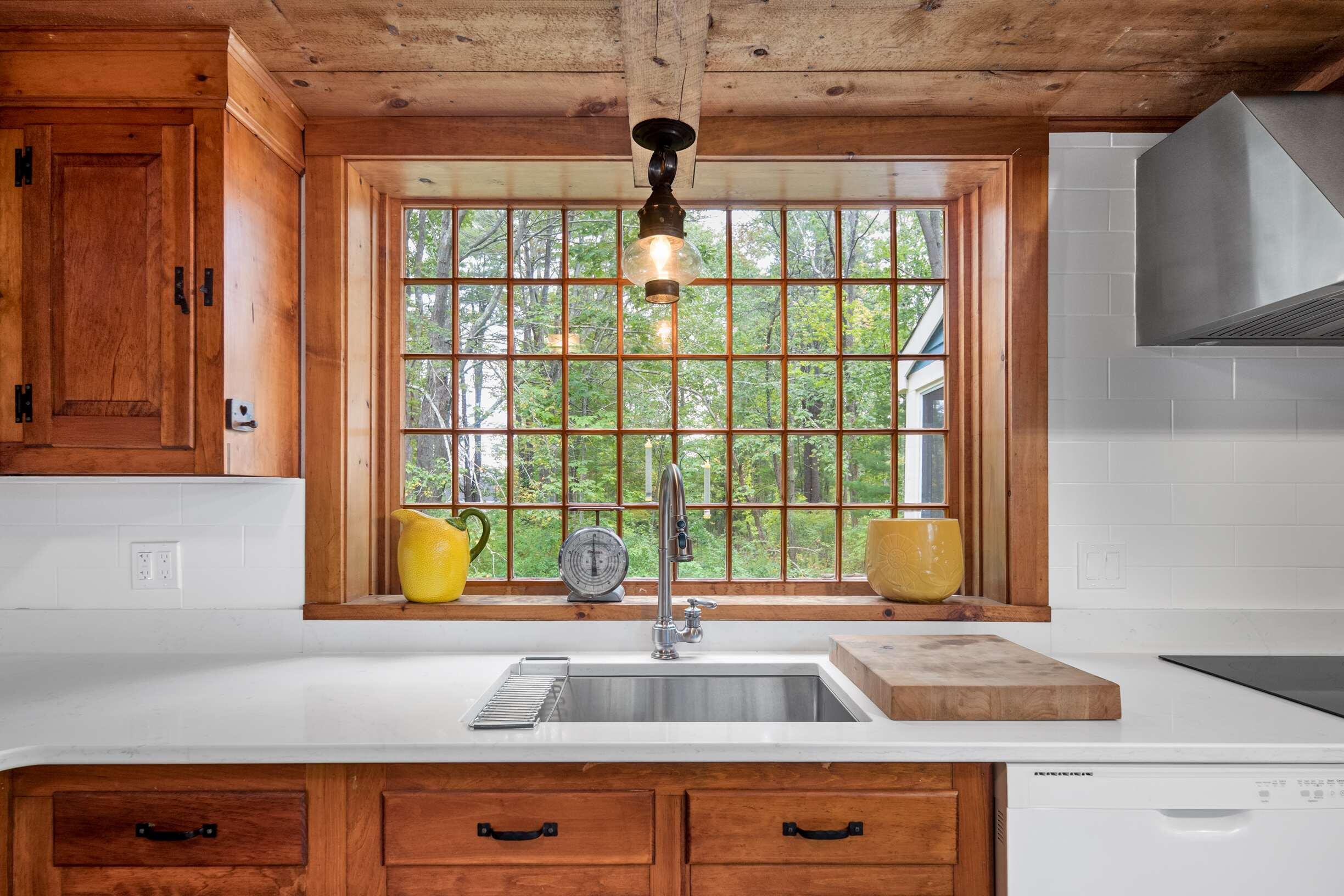 147 River Road York, ME 03902 - Photo 7 of 32 12Kitchen-2