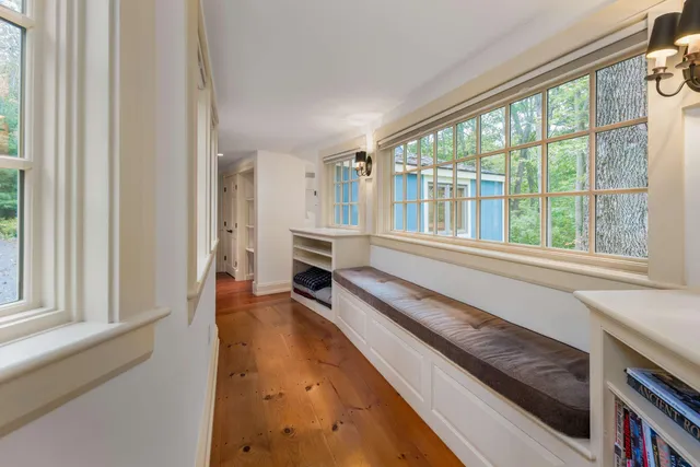 $1,695,000 | 147 River Road, York, ME 03902