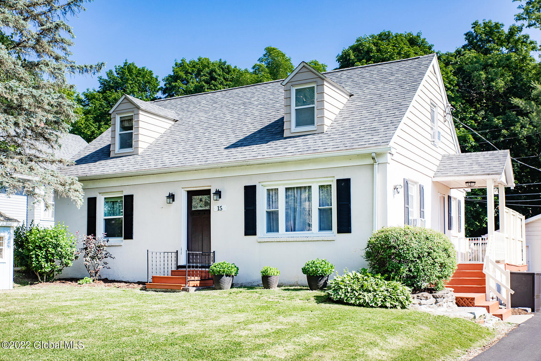15 Halter Road Bethlehem, NY 12077 - Photo 1 of 42 0035-15HalterRdGlenmontDDT062422elc