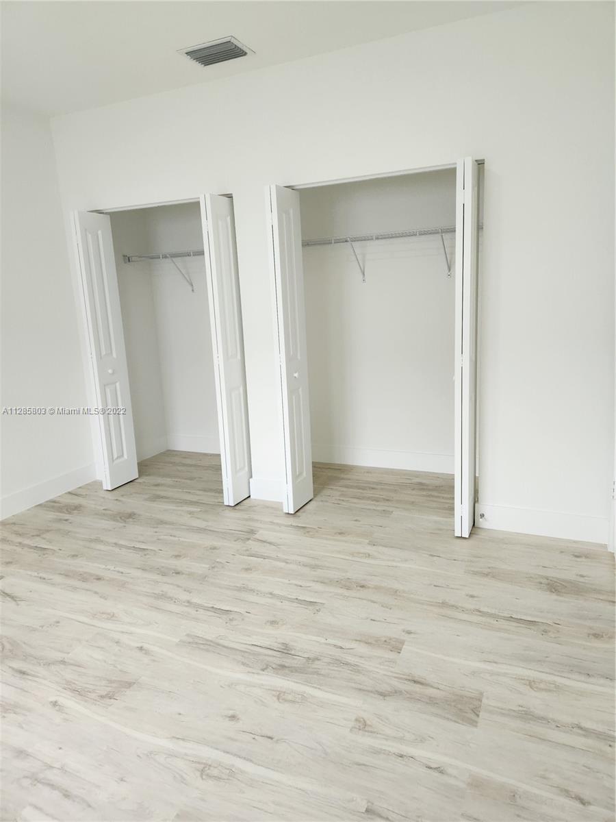 22065 Miami Avenue Miami, FL 33170 - Photo 21 of 27 a view of empty room