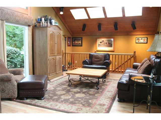 2735 York Road Columbus, OH 43221 - Photo 12 of 24