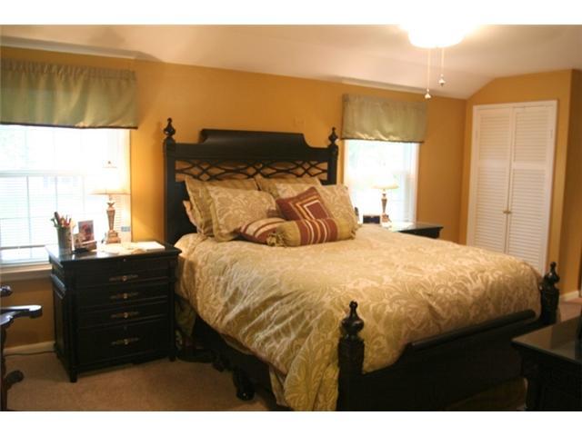 2735 York Road Columbus, OH 43221 - Photo 16 of 24