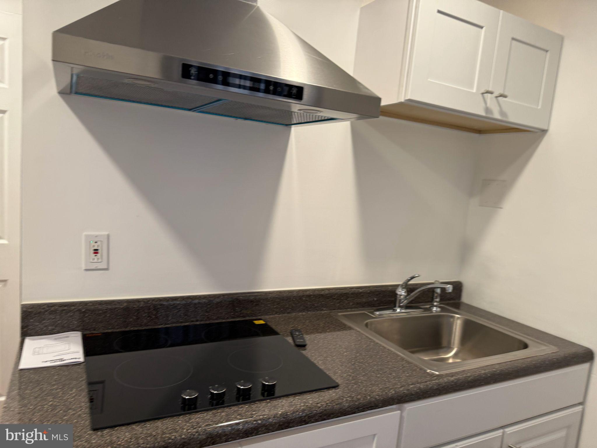 412 Center Avenue, Unit 1 Runnemede, NJ 08078 - Photo 8 of 10