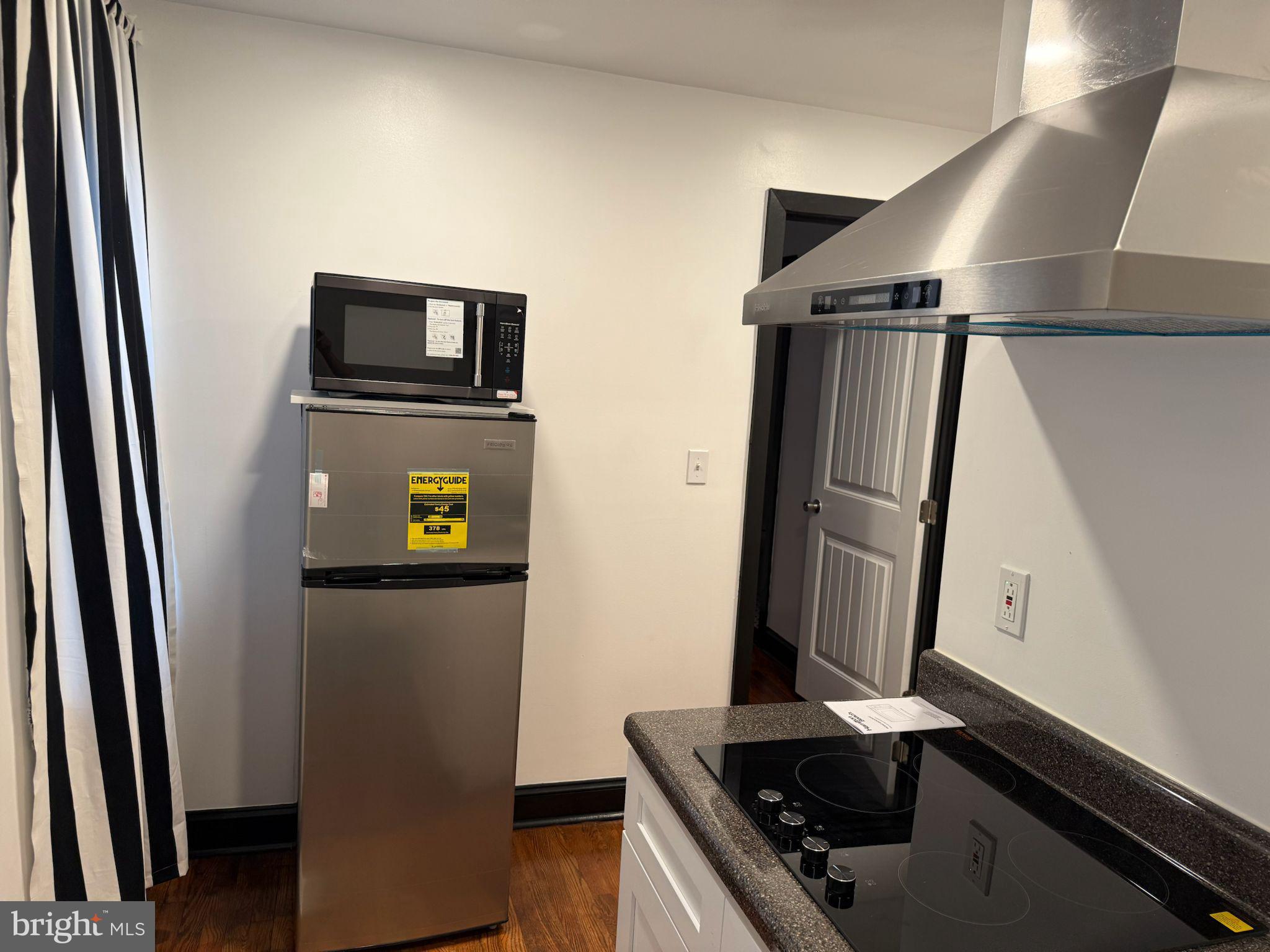 412 Center Avenue, Unit 1 Runnemede, NJ 08078 - Photo 9 of 10