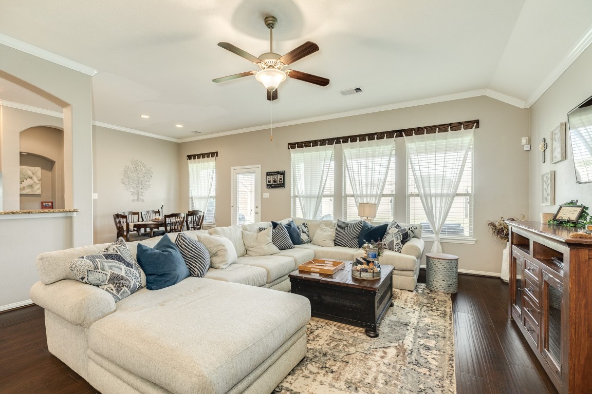 13805 Bright Canyon Lane Rosharon, TX 77583 - Photo 13 of 33