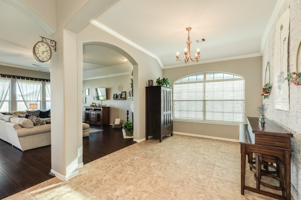 13805 Bright Canyon Lane Rosharon, TX 77583 - Photo 10 of 33