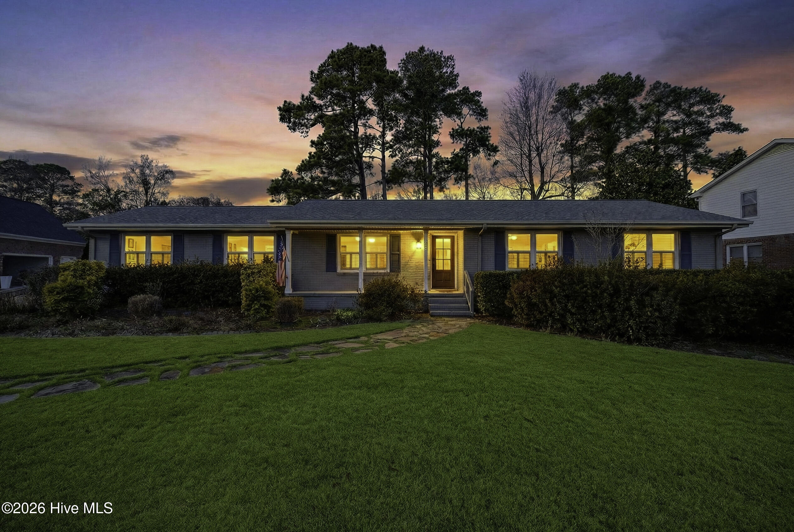 225 Tanbridge Road Wilmington, NC 28405 - Photo 2 of 47 225TanbridgeRoad-2_Dusk_Grass
