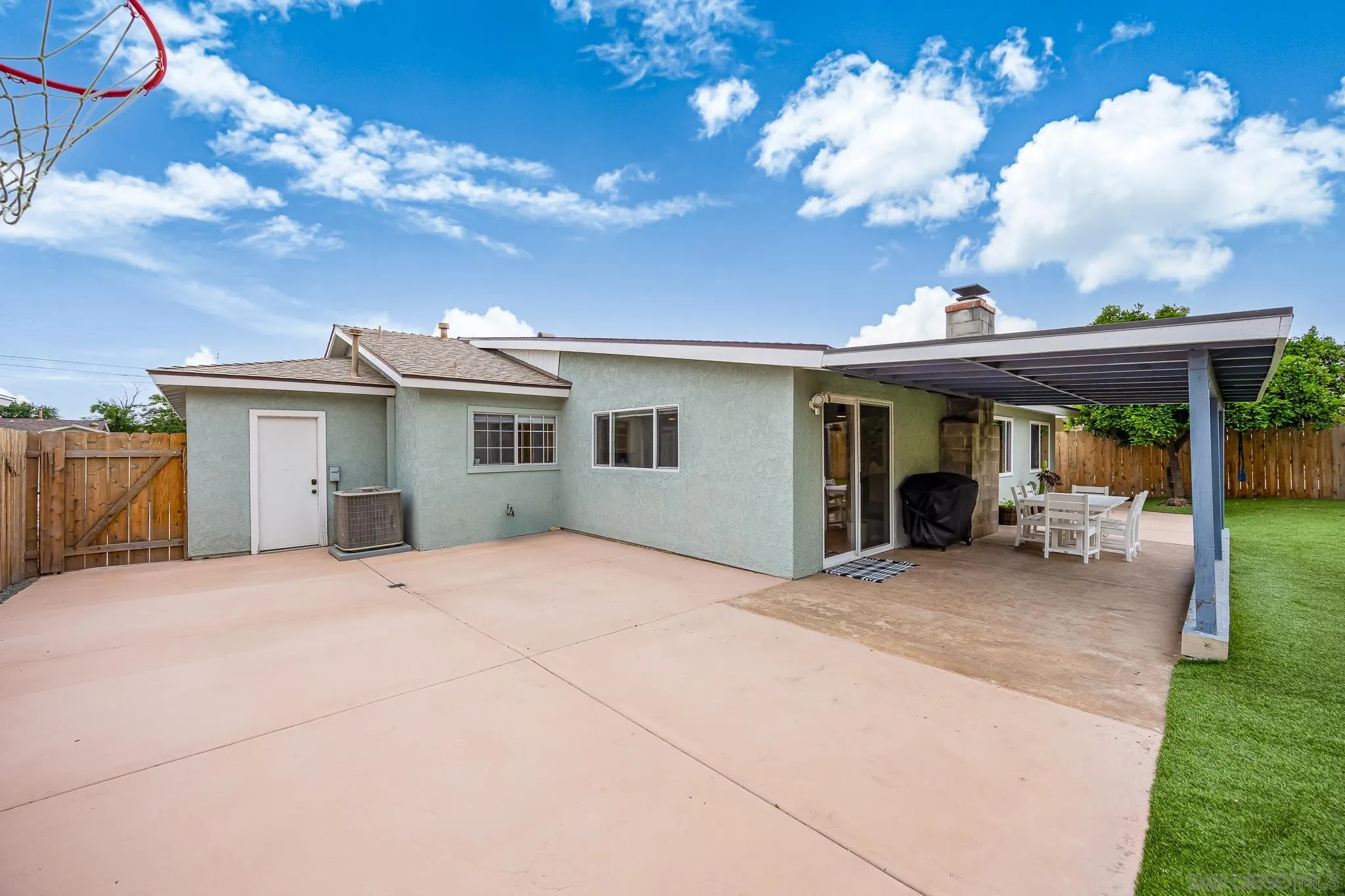 9728 Abbeywood Road Santee, CA 92071 - Photo 26 of 42 Gallery Image 26