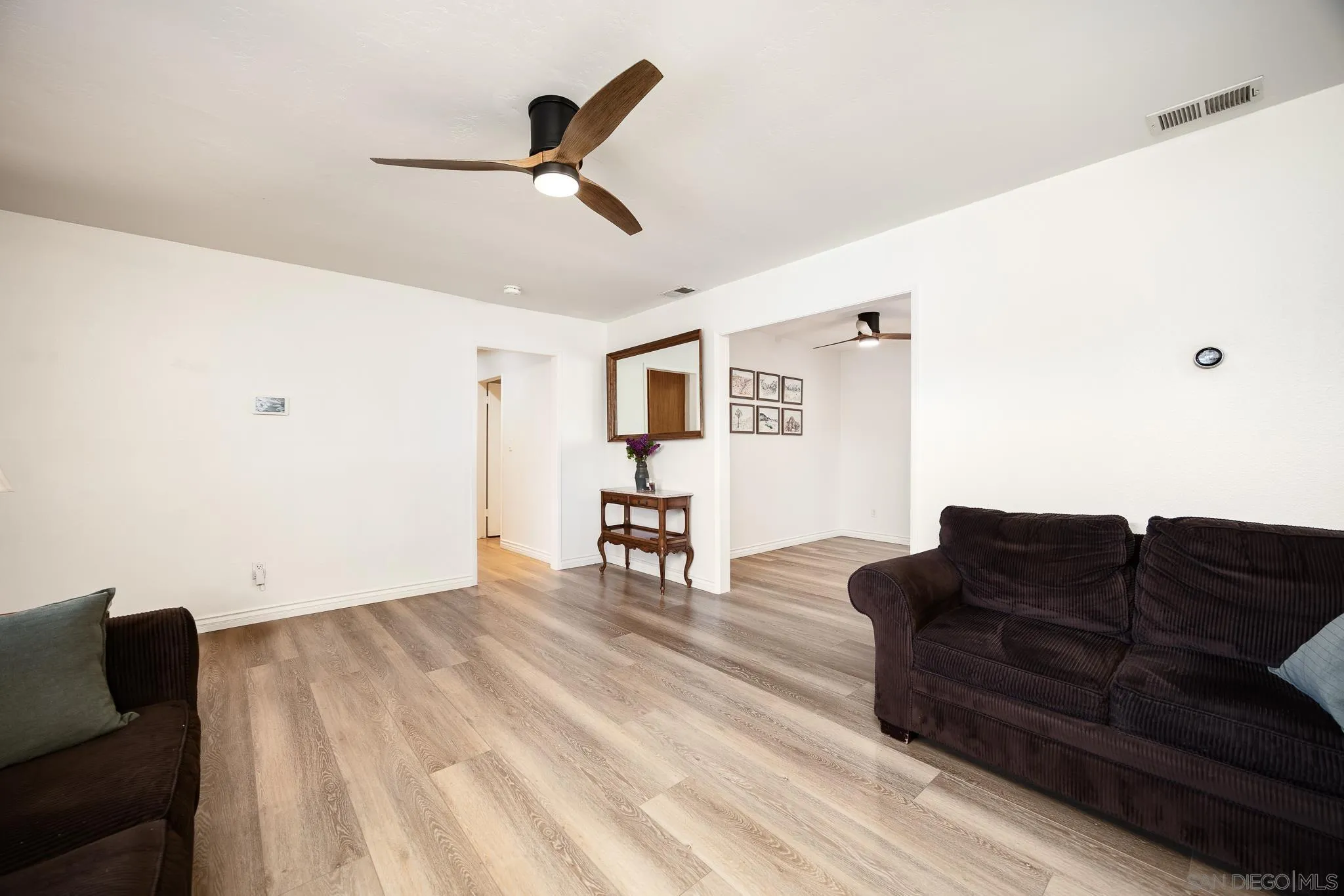 9728 Abbeywood Road Santee, CA 92071 - Photo 7 of 42 Gallery Image 7