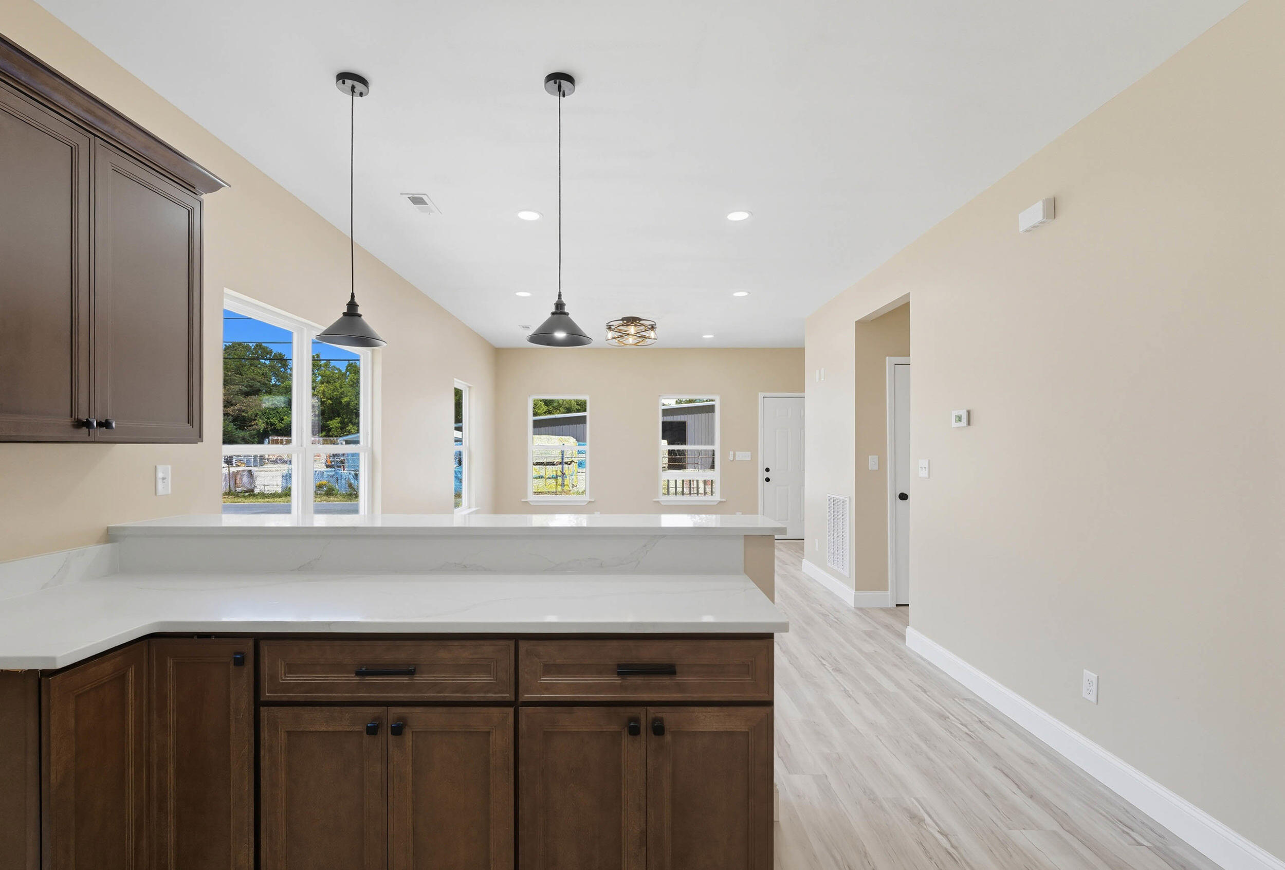 1808 Ocoee Street Chattanooga, TN 37406 - Photo 9 of 32 1808 Ocoee St-10