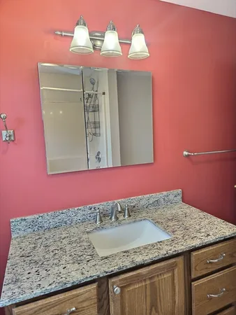 $325,000 | 171 Bayberry Hill Lane, Unit 171, Leominster, MA 01453