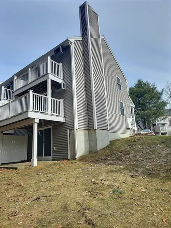 $325,000 | 171 Bayberry Hill Lane, Unit 171, Leominster, MA 01453