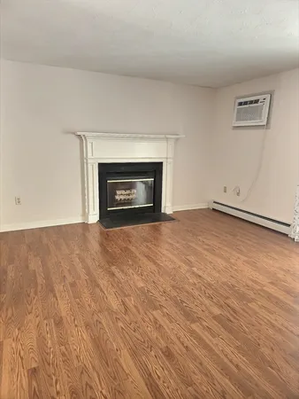$325,000 | 171 Bayberry Hill Lane, Unit 171, Leominster, MA 01453