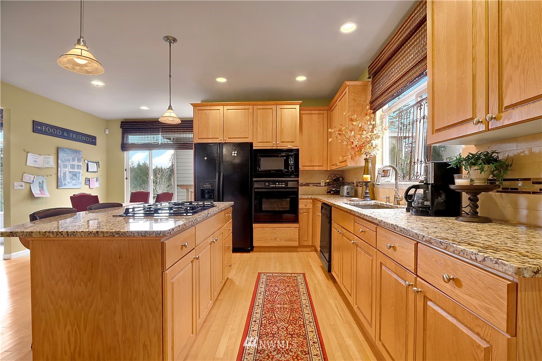 17241 164th Way Southeast Renton, WA 98058 - Photo 6 of 25