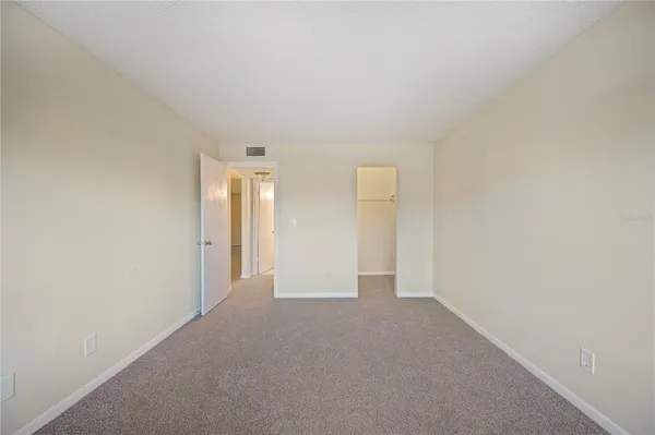 $50,000 | 400 El Camino Drive, Unit 204, Winter Haven, FL 33884