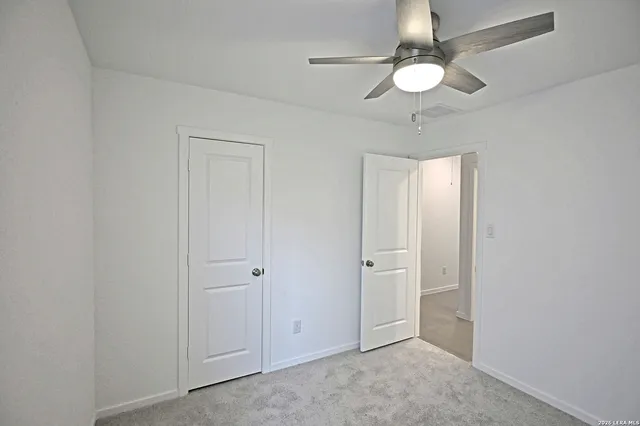 $1,495 | 14709 Mudstone, Elmendorf, TX 78112