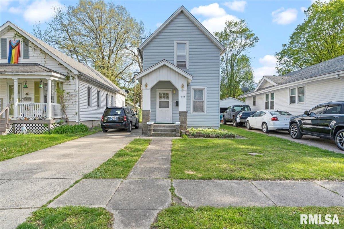 1132 West Edwards St  