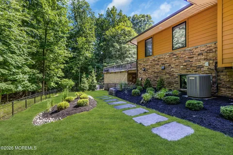 $2,295,000 | 17 Hidden Hollow Terrace, Holmdel, NJ 07733