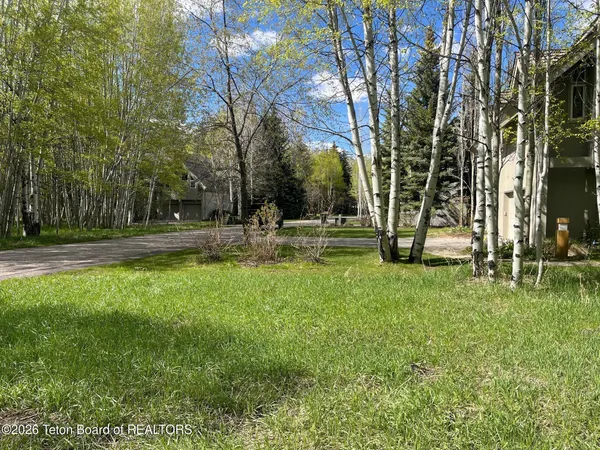 $1,495,000 | 2940 Aspen Wood Lane, Wilson, WY 83014