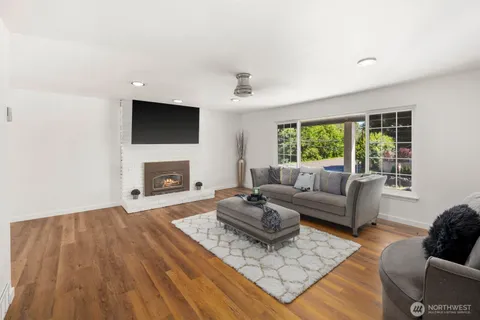 $615,000 | 2102 Southwest 322nd Street, Federal Way, WA 98023