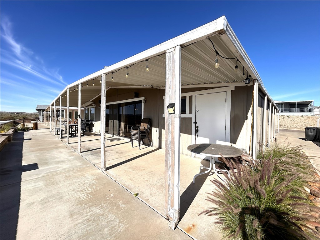 124 Thunderhead Needles, CA 92363 - Photo 2 of 17