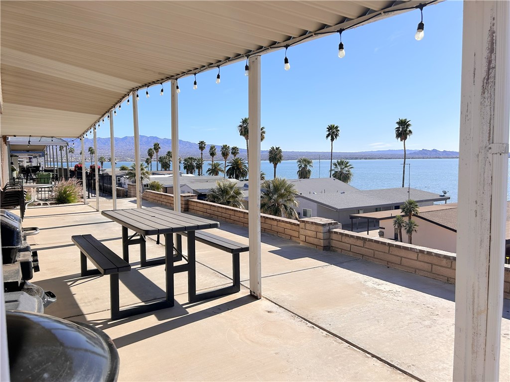 124 Thunderhead Needles, CA 92363 - Photo 3 of 17