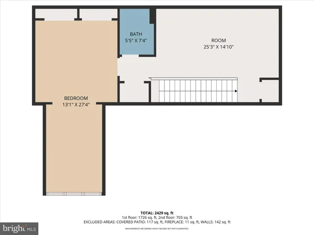 a front view of house with yard