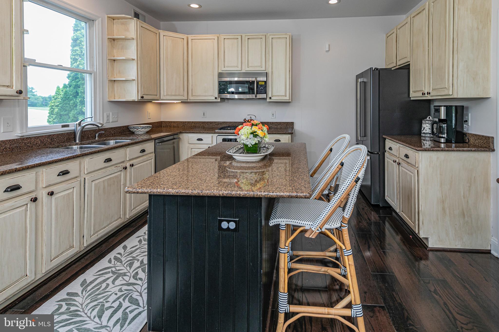 19 Spyglass Road Skillman, NJ 08558 - Photo 11 of 40 Gallery Image 11