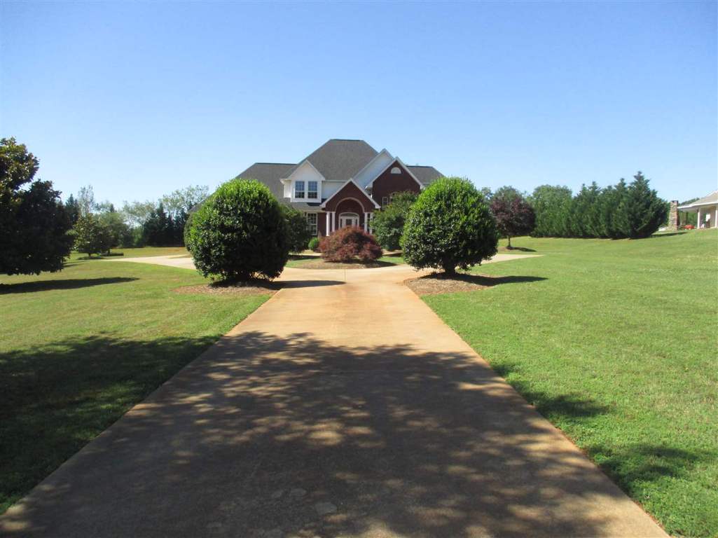 410 Devon Way Anderson, SC 29621 - Photo 2 of 25