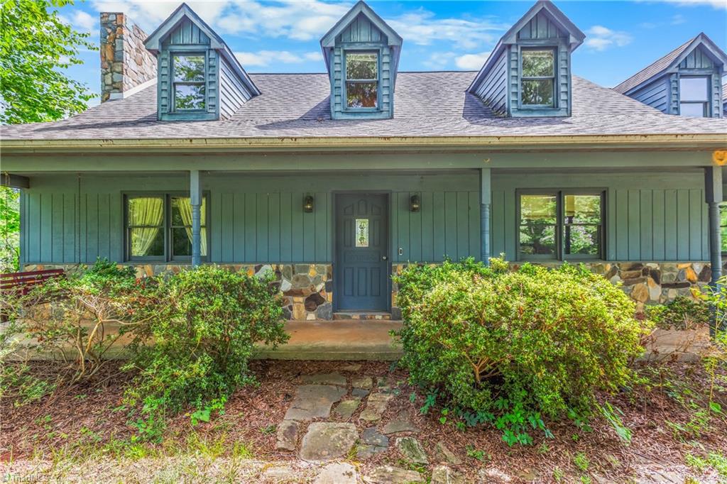 5041 Friendship Circle Road East Bend, NC 27018 - Photo 5 of 50